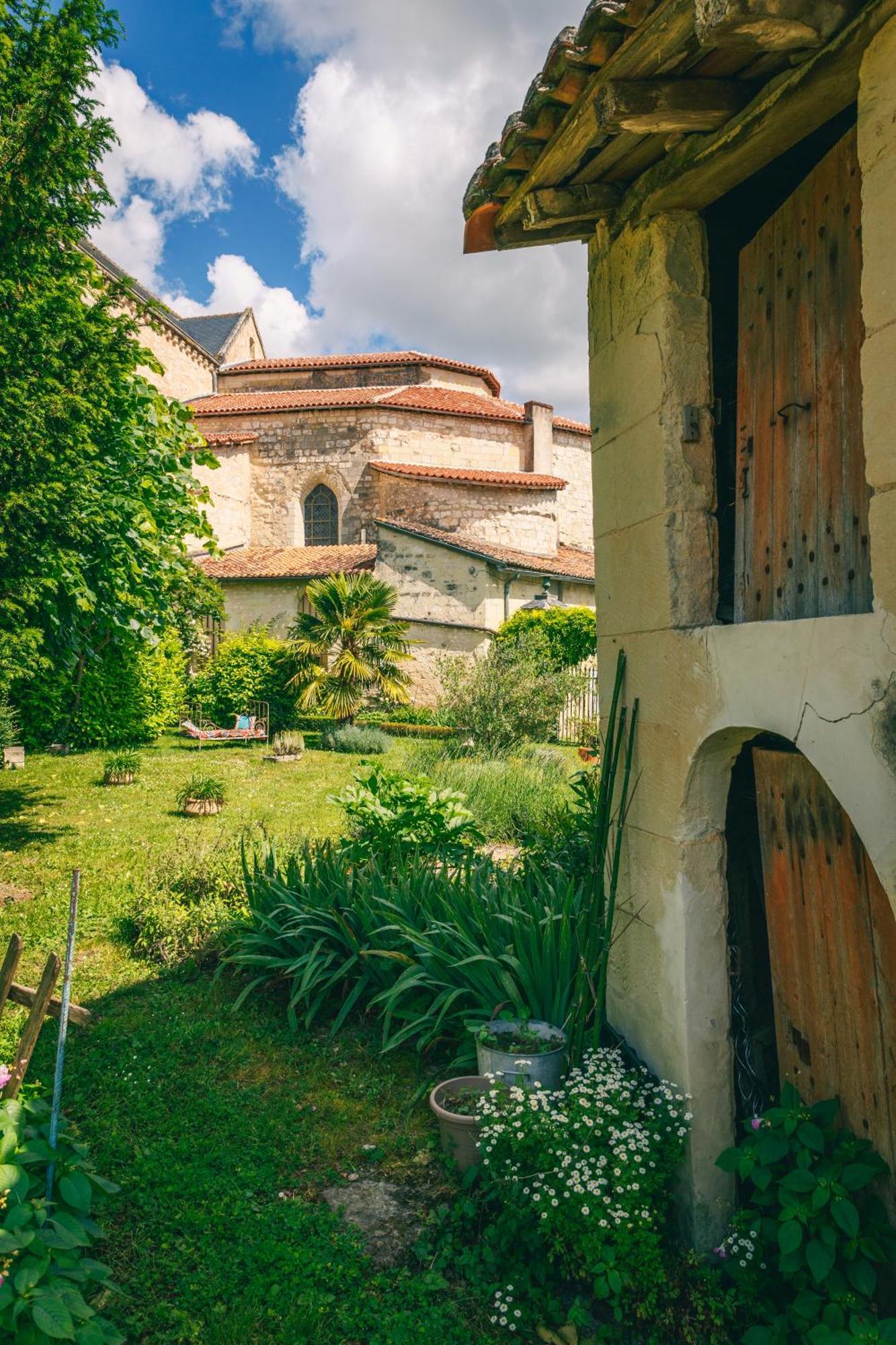Le Prieure Sainte Croix Otel Loudun Dış mekan fotoğraf
