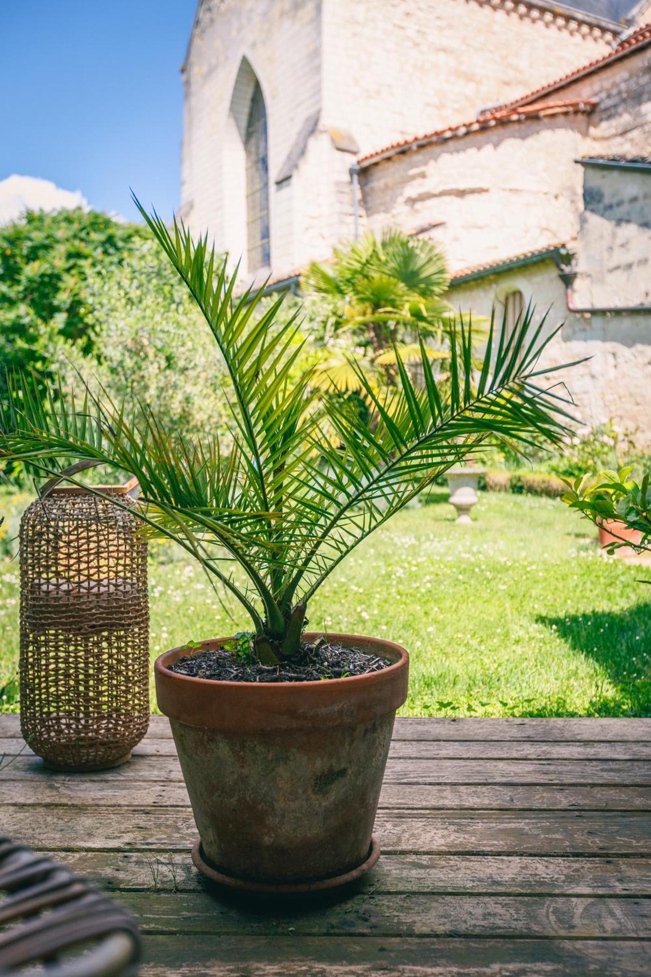 Le Prieure Sainte Croix Otel Loudun Dış mekan fotoğraf