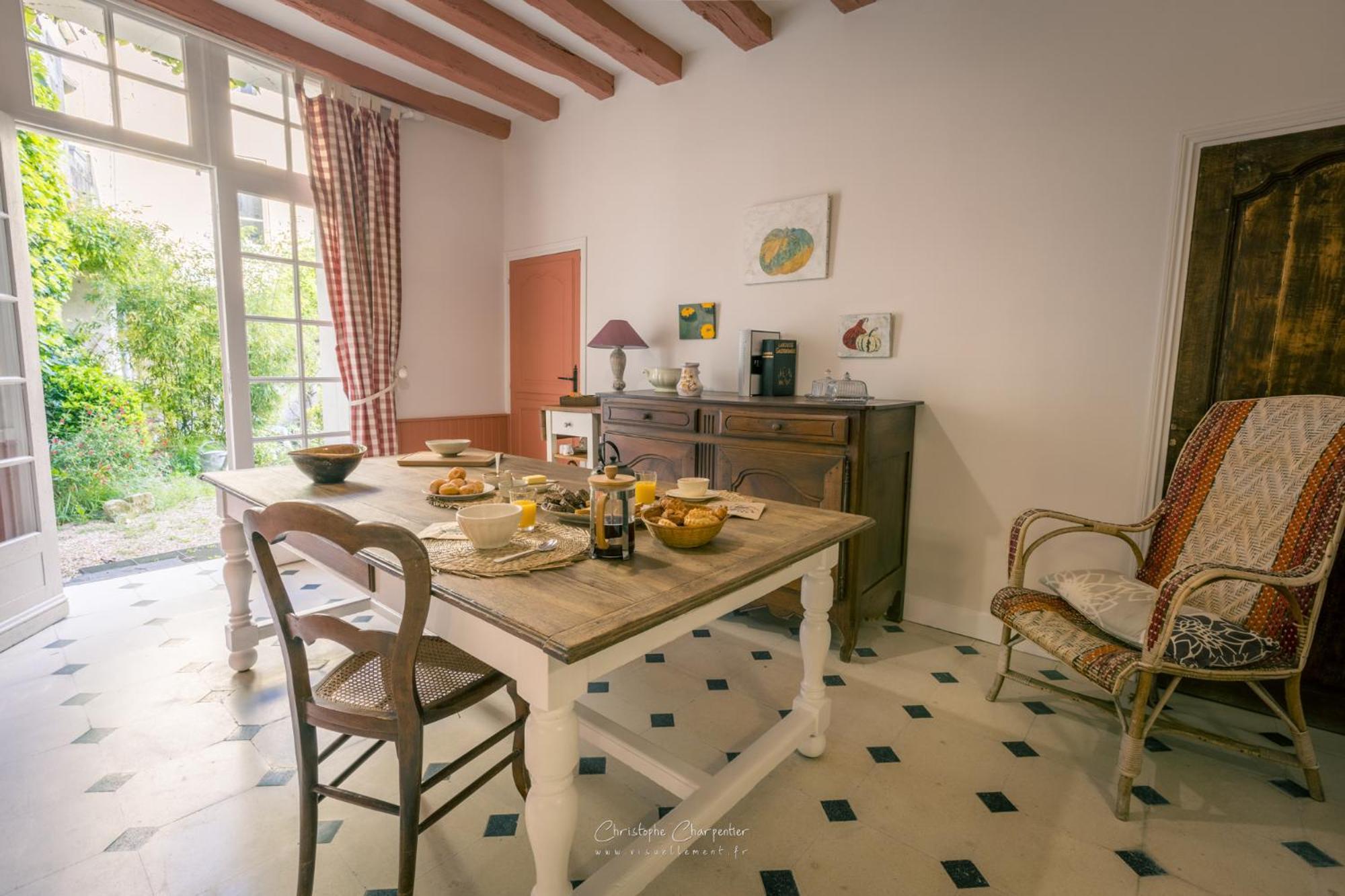 Le Prieure Sainte Croix Otel Loudun Dış mekan fotoğraf