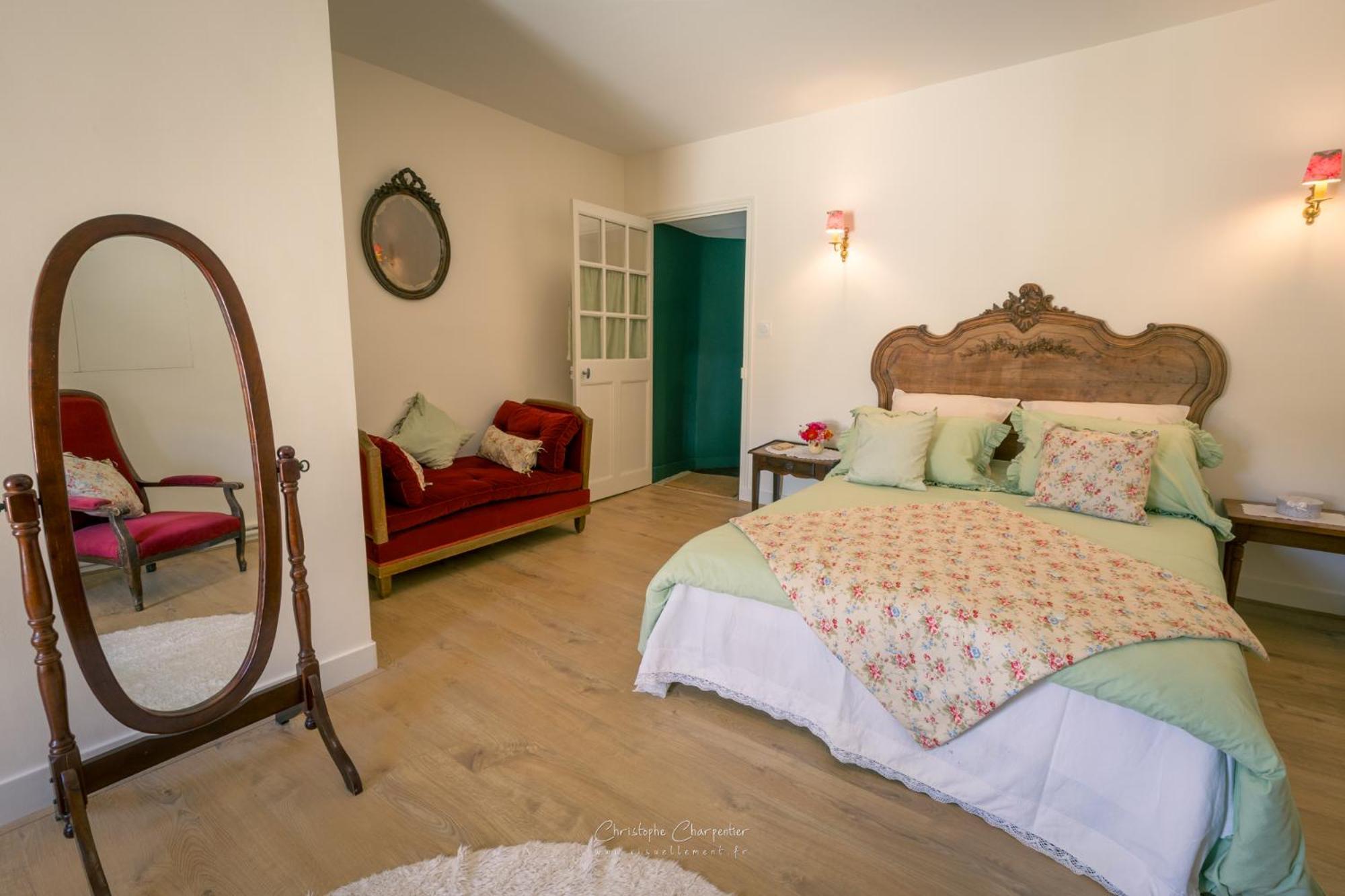 Le Prieure Sainte Croix Otel Loudun Dış mekan fotoğraf