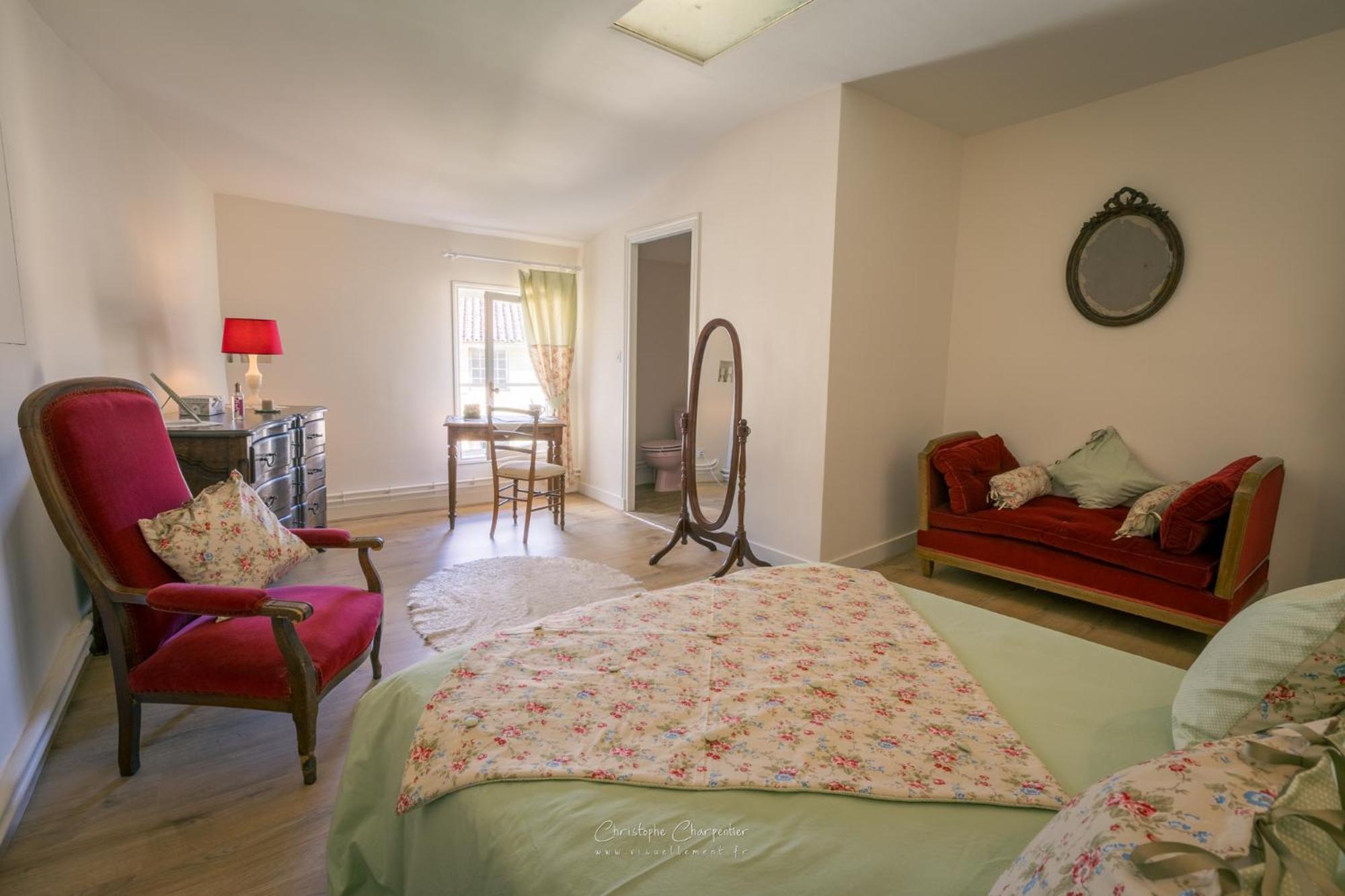 Le Prieure Sainte Croix Otel Loudun Dış mekan fotoğraf